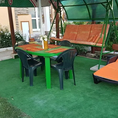 Ovcharovski Plaj Villa *